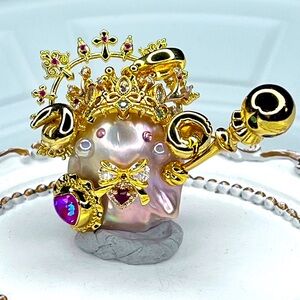 Handmade Freshwater Premium Flameball Pearl Character Detachable Pendant